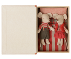 Jumeaux souris de Noël, Petite sœur et Petit frère dans leur coffret livre